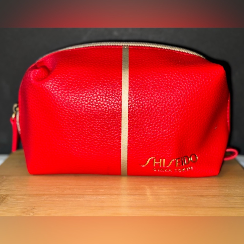 Shiseido Makeup Bag and mini bundle